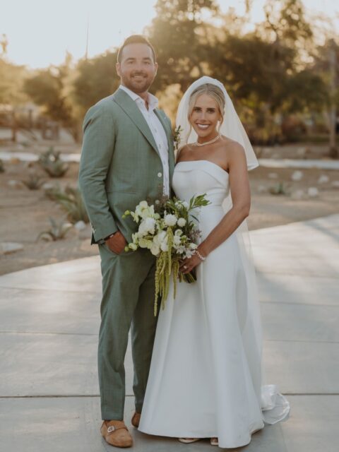 Taylor and Ryan by: @danielaortizphoto ✨

Desert romance, sculptural florals, and golden hour vows — this celebration at Los Agaves at Acre was the perfect blend of effortless luxury and organic beauty.

Planner: @takeloveeverywhere 
Venue: @acre.wedding 
Florist: @caboesencia.floral 
Rentals: @yayarentals 
Hair + Makeup: @caboflawless 
DJ: @djay.co 
Sound: @smartmusicbaja 
Ceremony Music: @caboviolin 
Cake + Dessert: @cabocakery 
Stationary: @bajastationery @bunkerprojectstudio 
Artist: @caboinside 

#cabobride #weddinginspo #cabophotographer #editorial #cabowedding